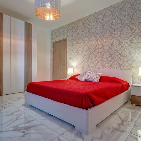 Marvelous 2 Bedroom Apartment By The Sea Qawra Exterior photo