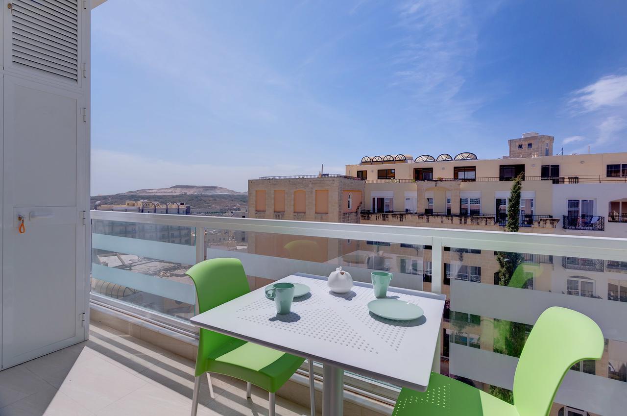 Marvelous 2 Bedroom Apartment By The Sea Qawra Exterior photo
